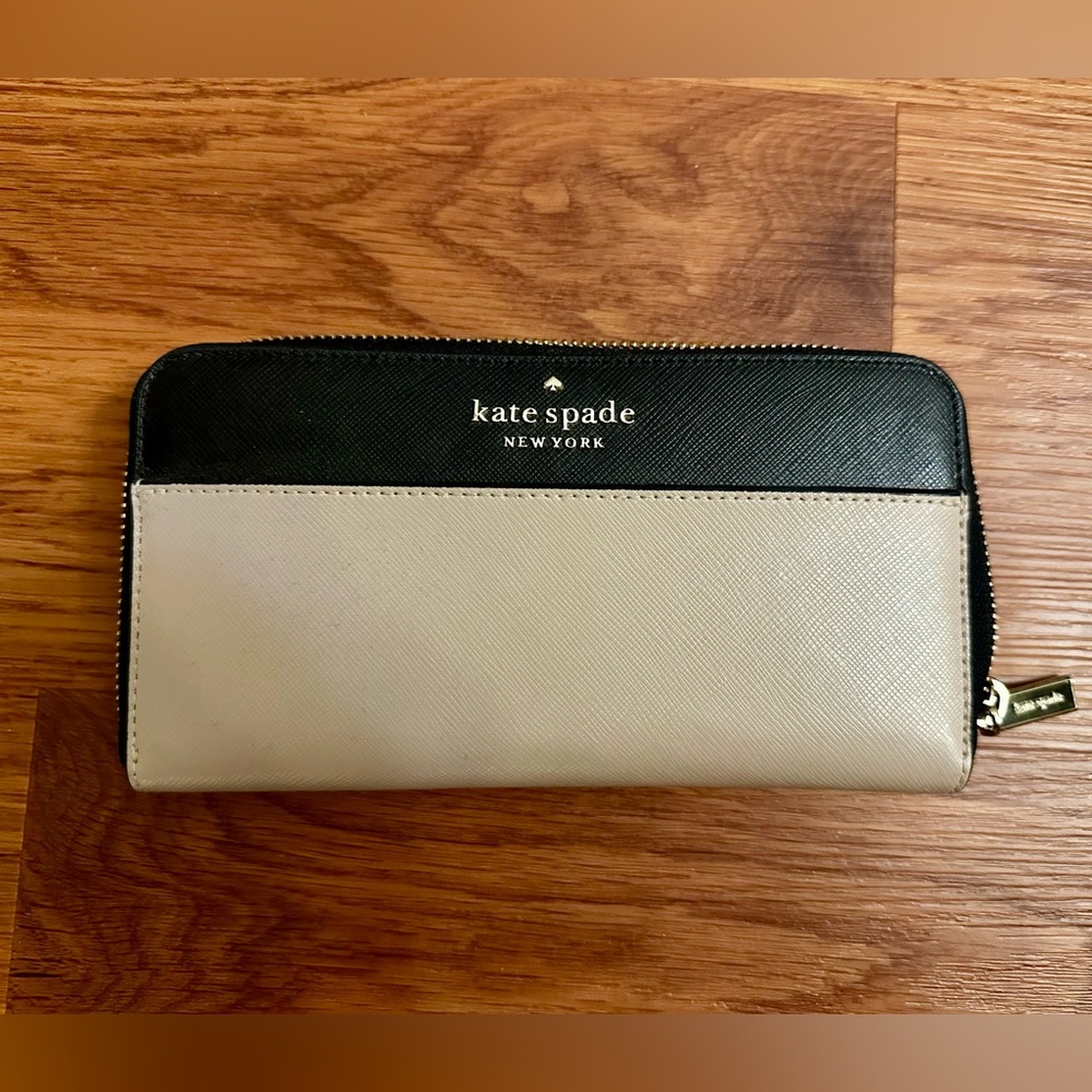 Kate Spade Large Colorblock Wallet - Excellent condition!